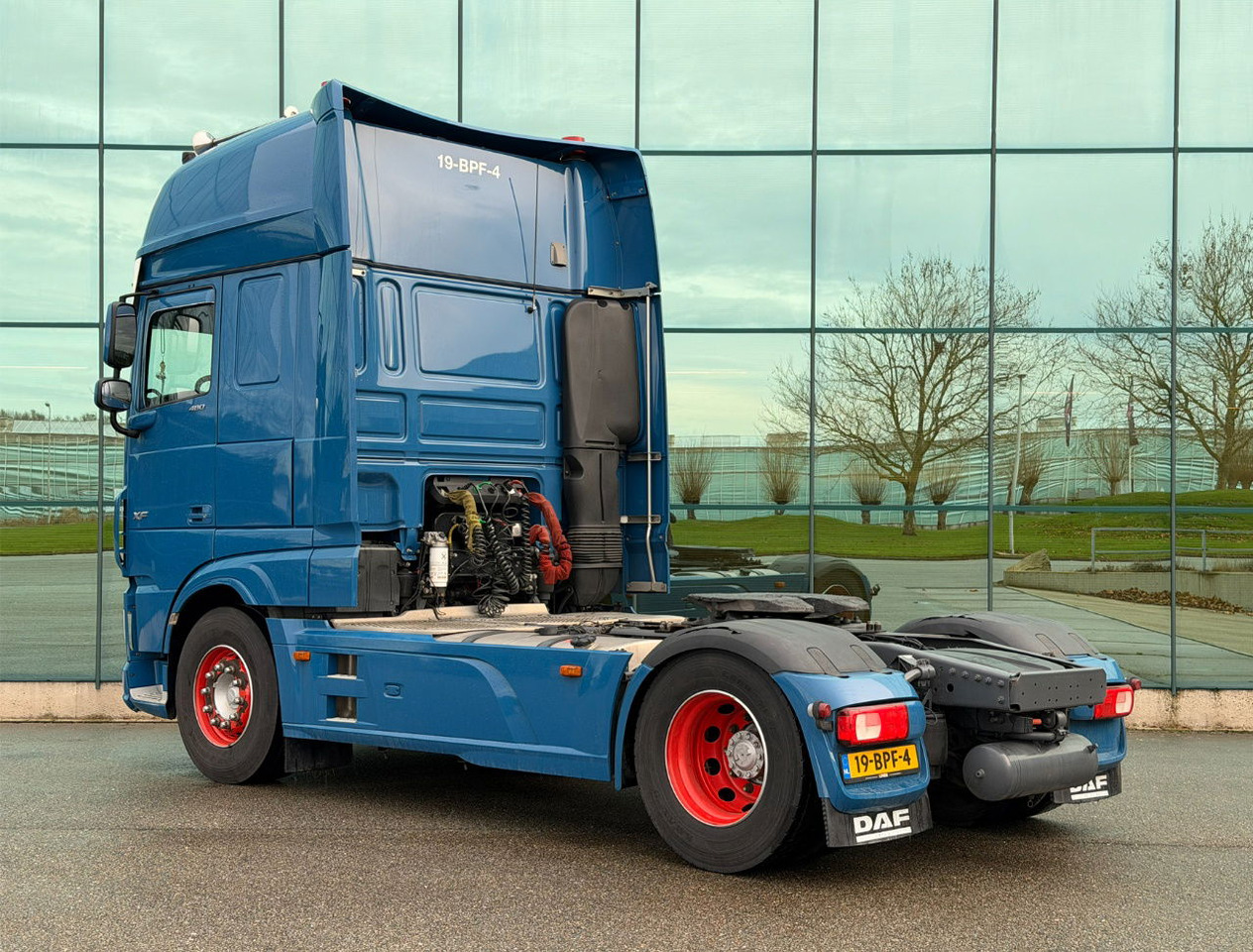 DAF XF 480 SSC Retarder - Intarder 2x Tanks Only 504.000 KM NEW APK-TUV Super Condition NL Truck - Tractor: foto 3 DAF XF 480 SSC Retarder - Intarder 2x Tanks Only 504.000 KM NEW APK-TUV Super Condition NL Truck - Tractor: foto 3