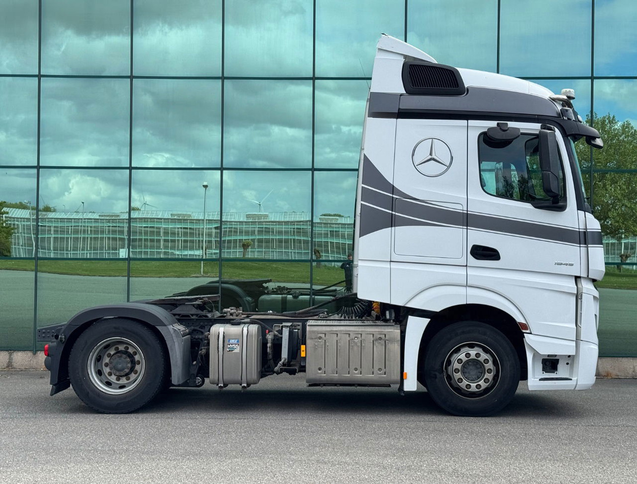 Mercedes-Benz Actros 1945 382.000 KM NEW TUV APK PTO + Hydraulics TOP Condition NL Truck - Tractor: foto 5 Mercedes-Benz Actros 1945 382.000 KM NEW TUV APK PTO + Hydraulics TOP Condition NL Truck - Tractor: foto 5