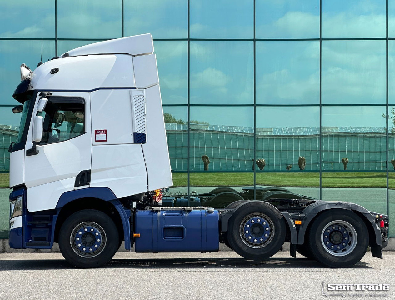 Renault T460 Comfort Euro 6 Only 654.000 KM 2X Tanks NL-Truck - Tractor: foto 2 Renault T460 Comfort Euro 6 Only 654.000 KM 2X Tanks NL-Truck - Tractor: foto 2