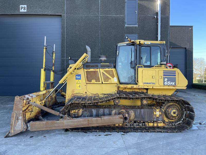 Komatsu D 65 PX - 18 - Buldôzer: foto 1 Komatsu D 65 PX - 18 - Buldôzer: foto 1