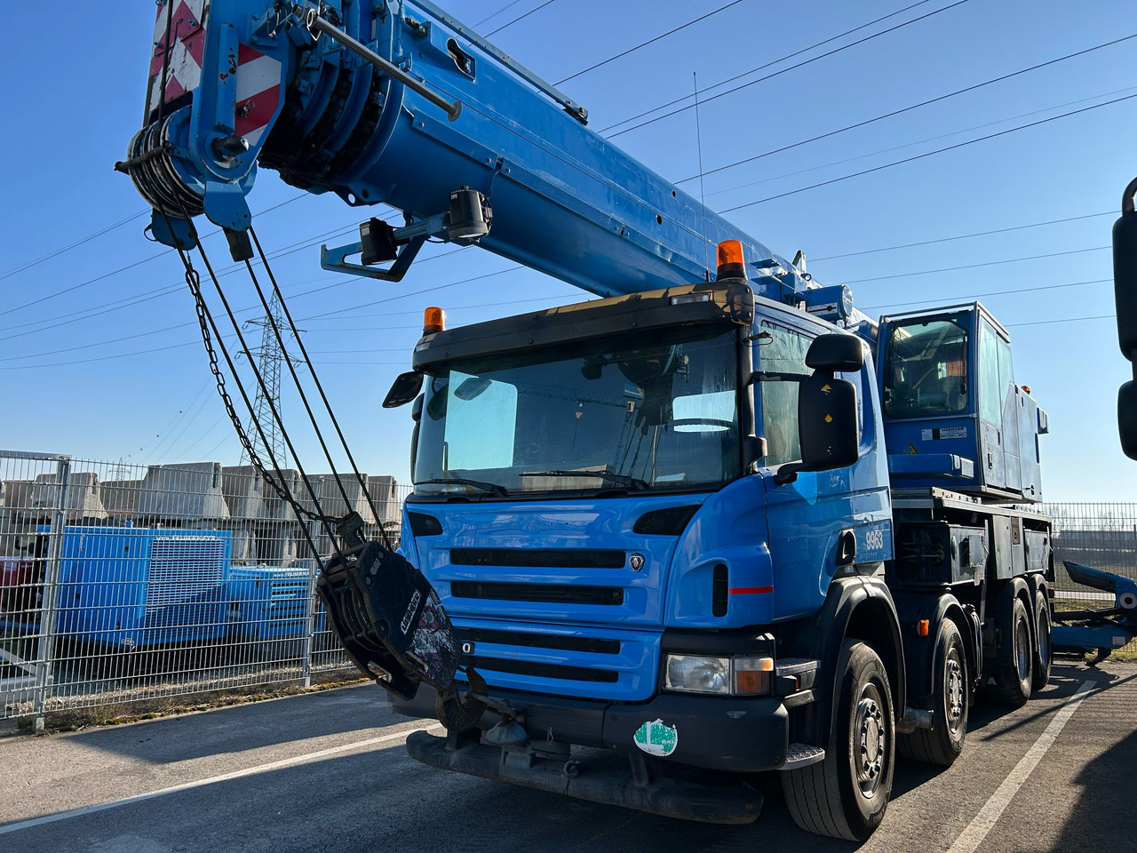 LIEBHERR LTF 1045-4.1 - Grua móvel: foto 1 LIEBHERR LTF 1045-4.1 - Grua móvel: foto 1