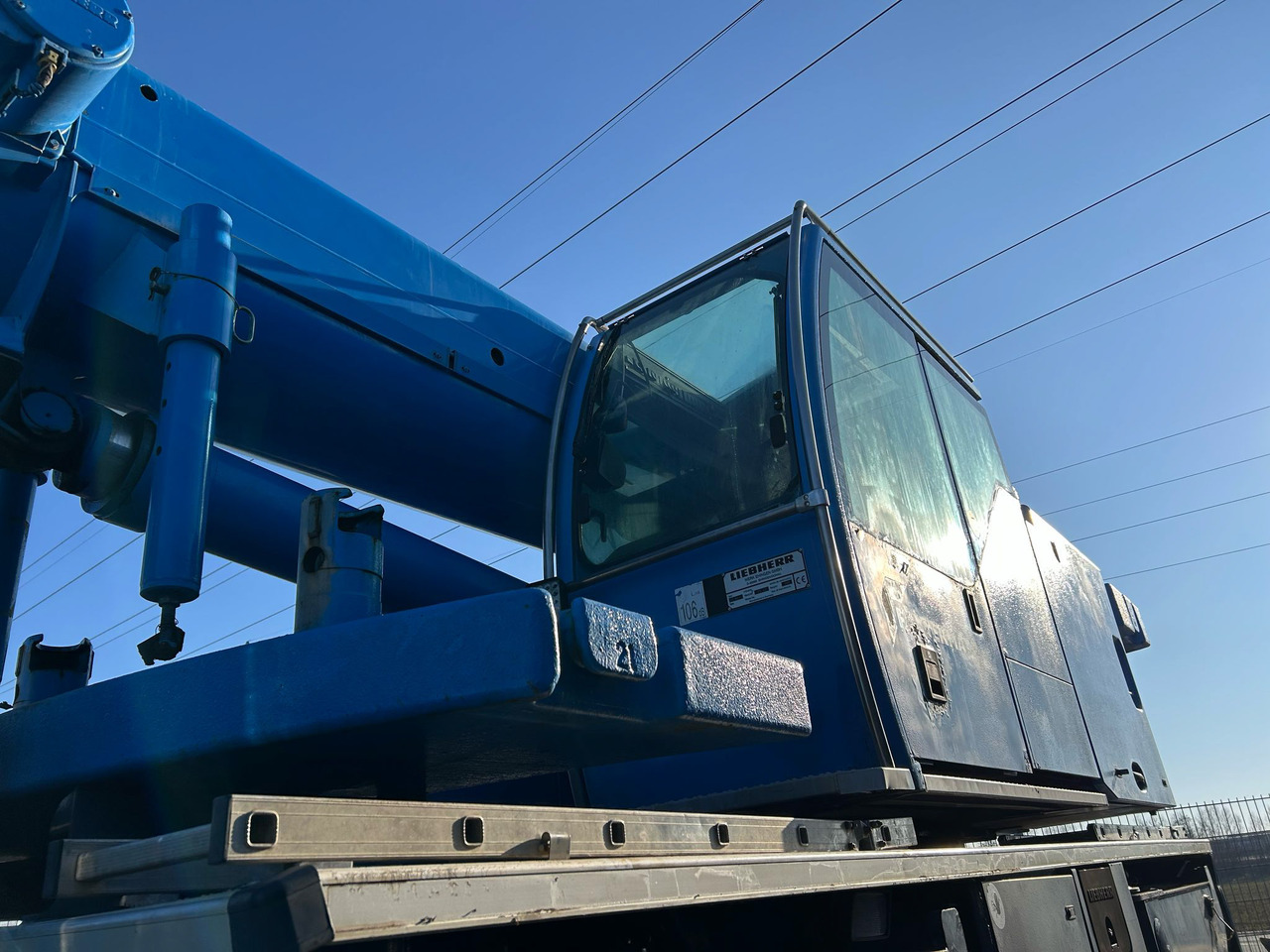 LIEBHERR LTF 1045-4.1 - Grua móvel: foto 5 LIEBHERR LTF 1045-4.1 - Grua móvel: foto 5