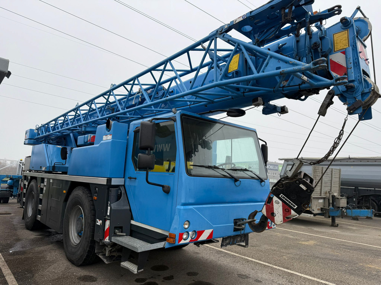 LIEBHERR LTM 1030-2.1 - Grua móvel: foto 4 LIEBHERR LTM 1030-2.1 - Grua móvel: foto 4