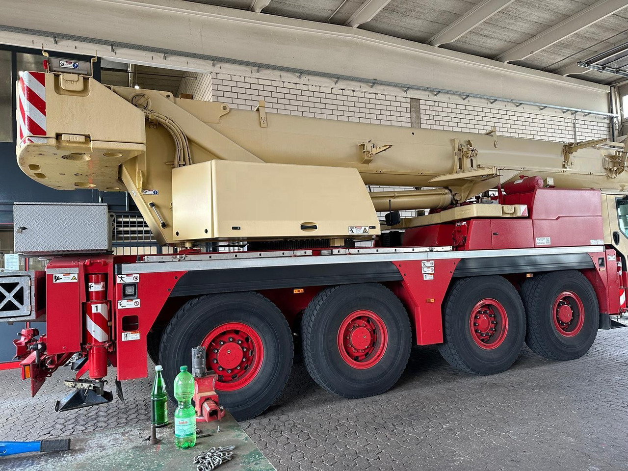 LIEBHERR LTM 1070-4.2 - Grua móvel: foto 3 LIEBHERR LTM 1070-4.2 - Grua móvel: foto 3