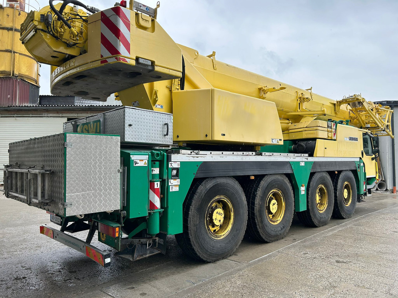 LIEBHERR LTM 1070-4.2 - Grua móvel: foto 4 LIEBHERR LTM 1070-4.2 - Grua móvel: foto 4