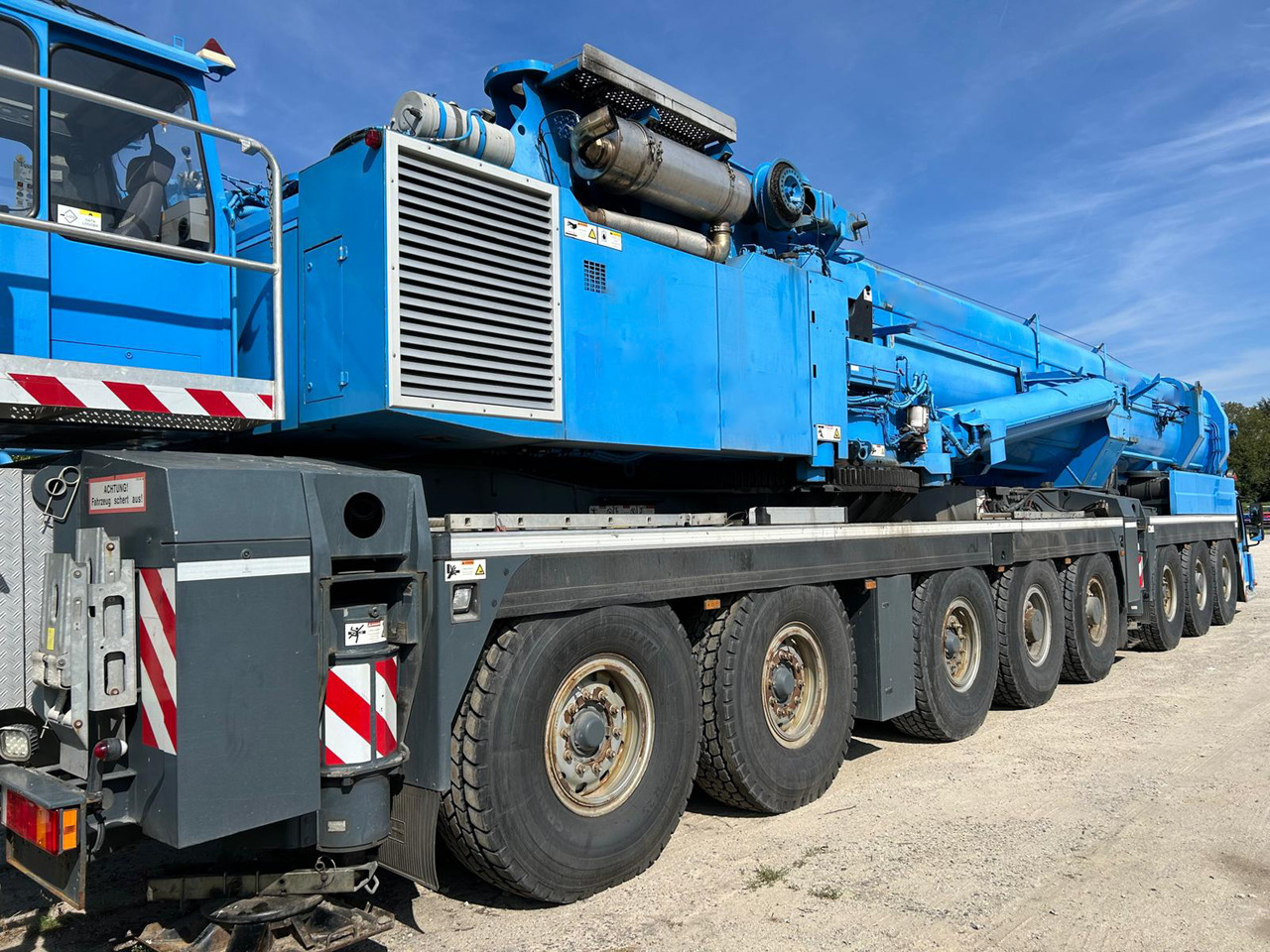 LIEBHERR LTM 1500-8.1 - Grua móvel: foto 4 LIEBHERR LTM 1500-8.1 - Grua móvel: foto 4