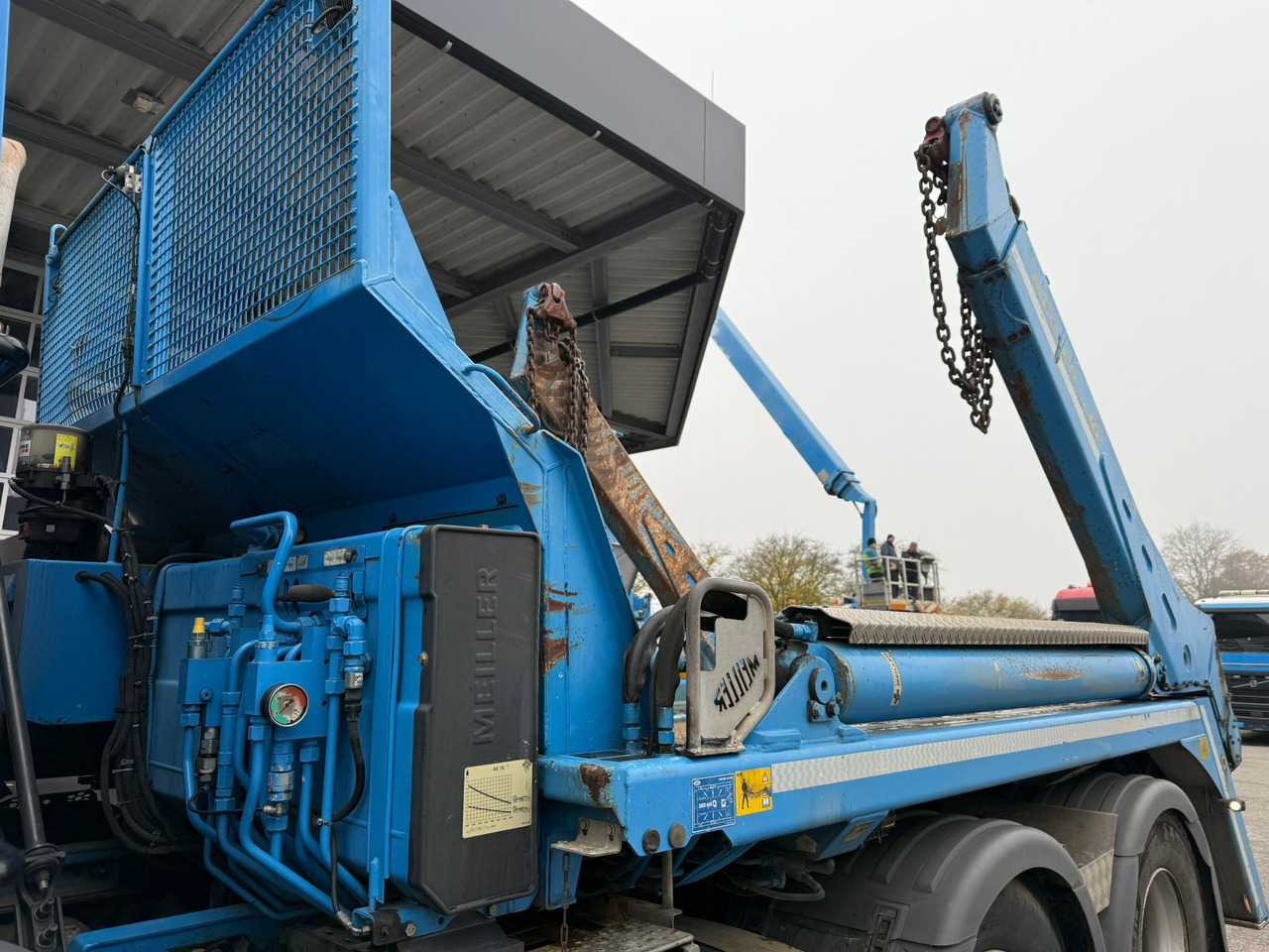 SCANIA P450 6x2 + AK16N TC - Camião multibenne: foto 2 SCANIA P450 6x2 + AK16N TC - Camião multibenne: foto 2