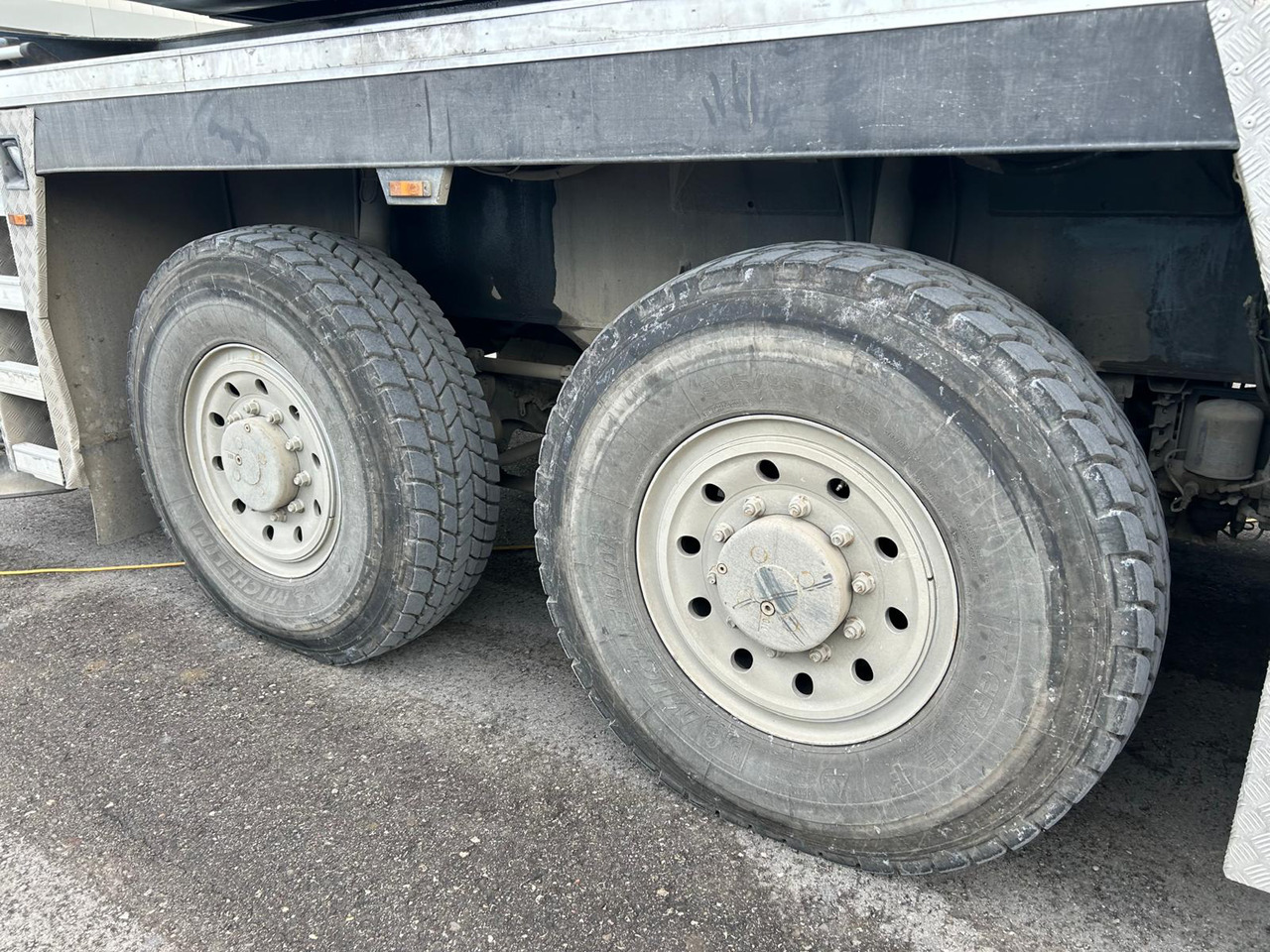 TADANO ATF 220G-5 - Grua móvel: foto 5 TADANO ATF 220G-5 - Grua móvel: foto 5