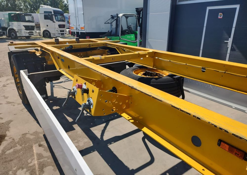 Krone Przyczepa BDF Krone - Reboque transportador de contêineres/ Caixa móvel: foto 5 Krone Przyczepa BDF Krone - Reboque transportador de contêineres/ Caixa móvel: foto 5