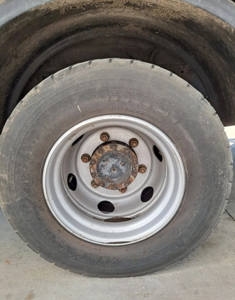 MAN TGL 12.220 Chłodnia agregat WKD-II SR - Camião frigorífico: foto 5 MAN TGL 12.220 Chłodnia agregat WKD-II SR - Camião frigorífico: foto 5