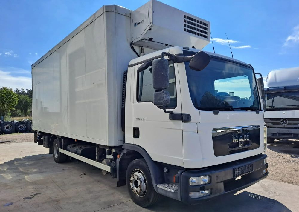 MAN TGL 12.220 Chłodnia agregat WKD-II SR - Camião frigorífico: foto 3 MAN TGL 12.220 Chłodnia agregat WKD-II SR - Camião frigorífico: foto 3