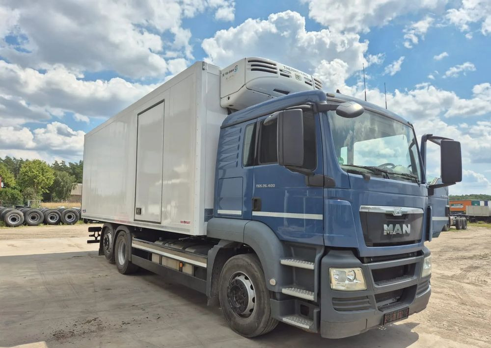 MAN TGS 26.400 Euro 5 Hakówka Agregat Thermo King MD300 - Camião frigorífico: foto 2 MAN TGS 26.400 Euro 5 Hakówka Agregat Thermo King MD300 - Camião frigorífico: foto 2