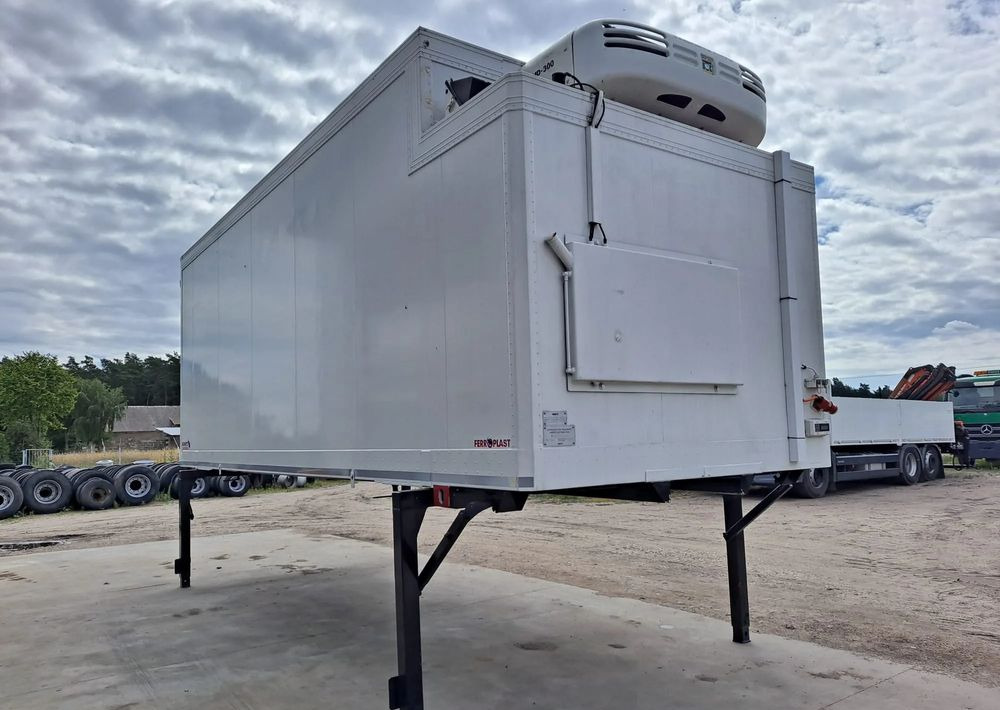 Schmitz Cargobull Kontener chłodnia BDF Thermo King MD300 - Reboque frigorífico: foto 3 Schmitz Cargobull Kontener chłodnia BDF Thermo King MD300 - Reboque frigorífico: foto 3