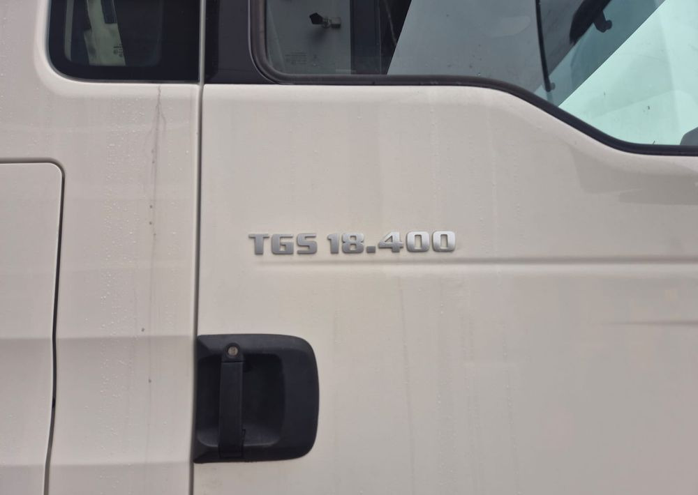 MAN TGS 18-400 Euro 6 ADR c. siodłowy, nadaje się do nauki jazdy - Tractor: foto 4 MAN TGS 18-400 Euro 6 ADR c. siodłowy, nadaje się do nauki jazdy - Tractor: foto 4