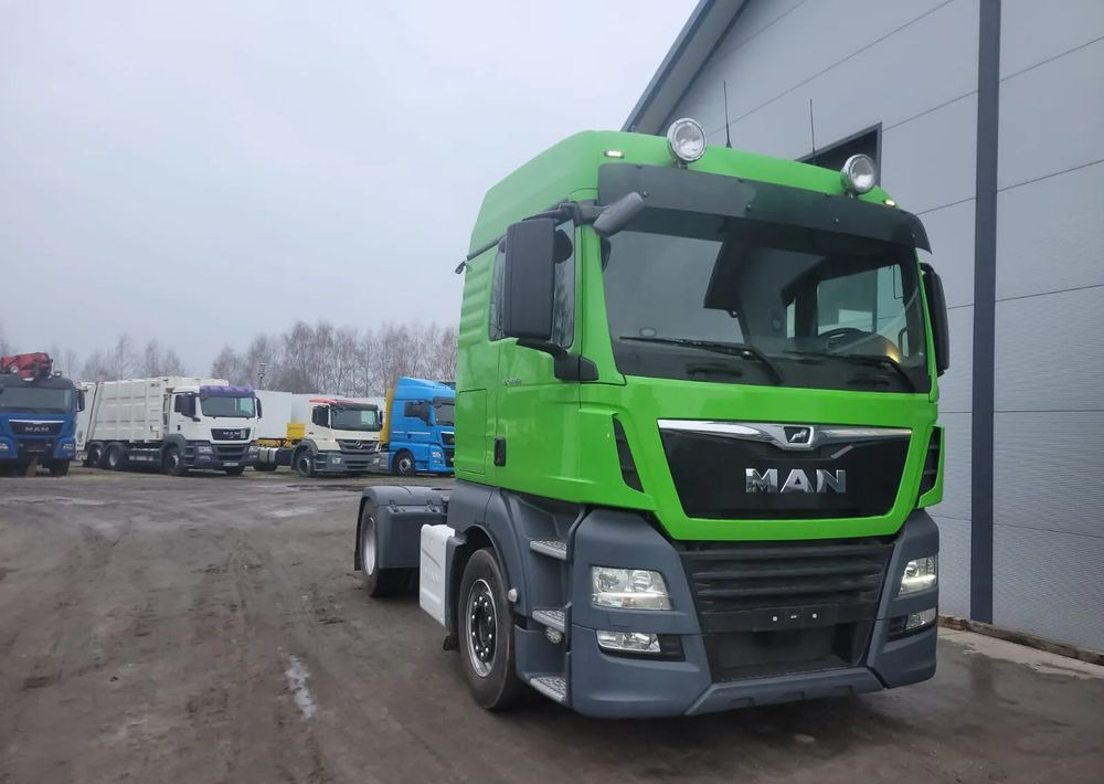 MAN TGX 18-460 EURO 6 - Tractor: foto 1 MAN TGX 18-460 EURO 6 - Tractor: foto 1
