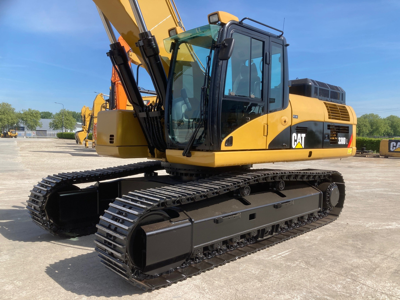 Caterpillar 330DL - Escavadora de rastos: foto 2 Caterpillar 330DL - Escavadora de rastos: foto 2