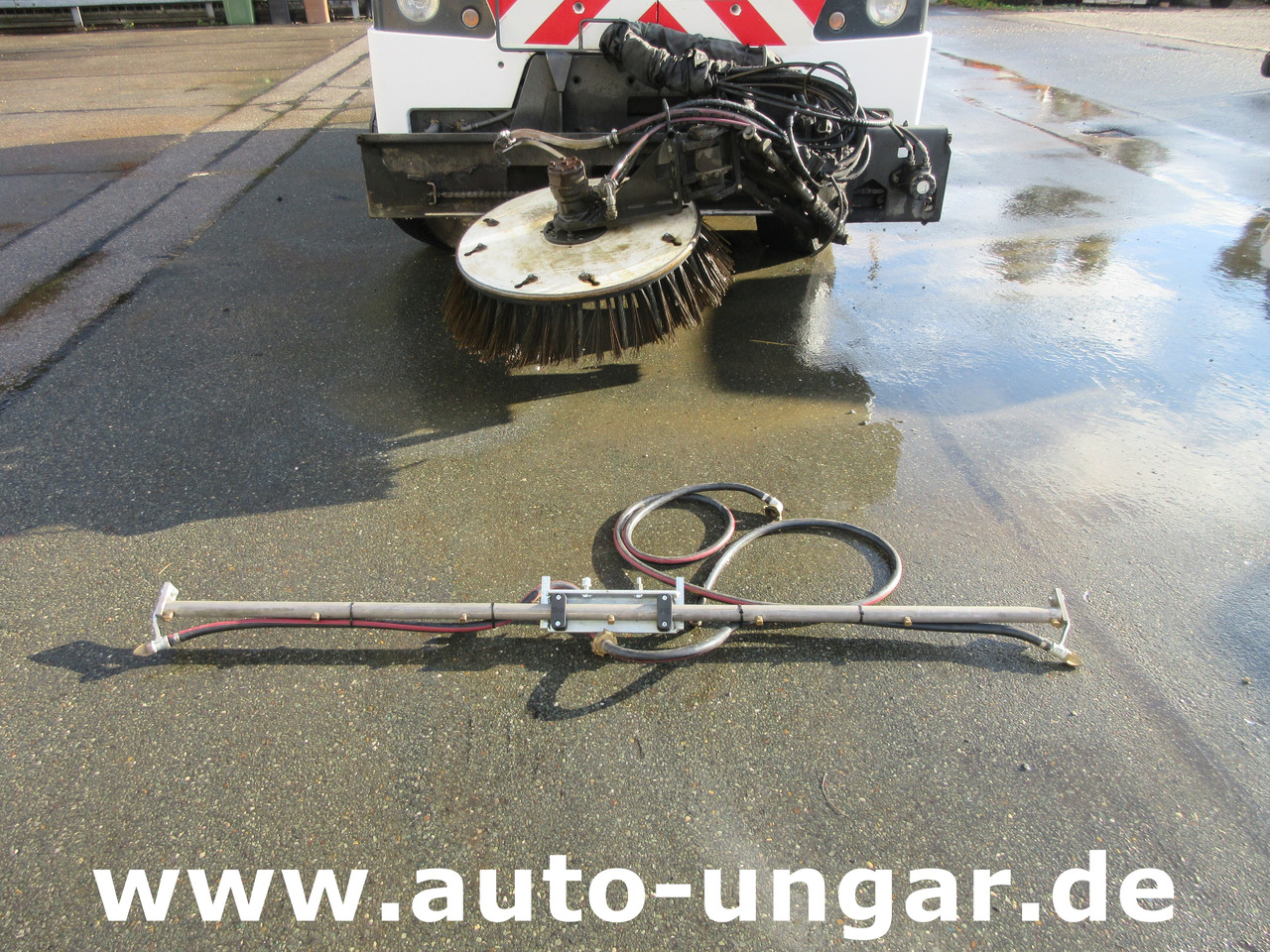 Varredora urbana Aebi MFH 5500 Baujahr 2014 Euro 5 Kehrmaschine mit zusätzlichem Schwemmbalken: foto 23