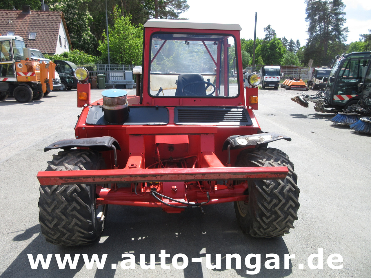 Aebi Terratrac TT88 Bergtraktor Metrac 4x4 Hydrostat 2x Zapfwelle Heckhydraulik - Trator: foto 2 Aebi Terratrac TT88 Bergtraktor Metrac 4x4 Hydrostat 2x Zapfwelle Heckhydraulik - Trator: foto 2