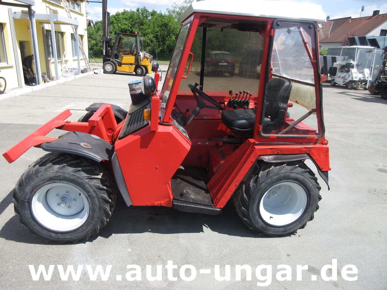 Aebi Terratrac TT88 Bergtraktor Metrac 4x4 Hydrostat 2x Zapfwelle Heckhydraulik - Trator: foto 4 Aebi Terratrac TT88 Bergtraktor Metrac 4x4 Hydrostat 2x Zapfwelle Heckhydraulik - Trator: foto 4