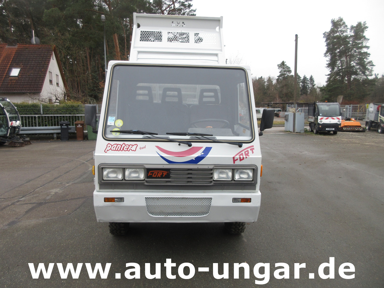 FORT Pantera 4WD Comaca Car 4x4 3-Seiten Kipper Untersetzung 40km/h Agricultural - Reboque basculante agrícola: foto 2 FORT Pantera 4WD Comaca Car 4x4 3-Seiten Kipper Untersetzung 40km/h Agricultural - Reboque basculante agrícola: foto 2