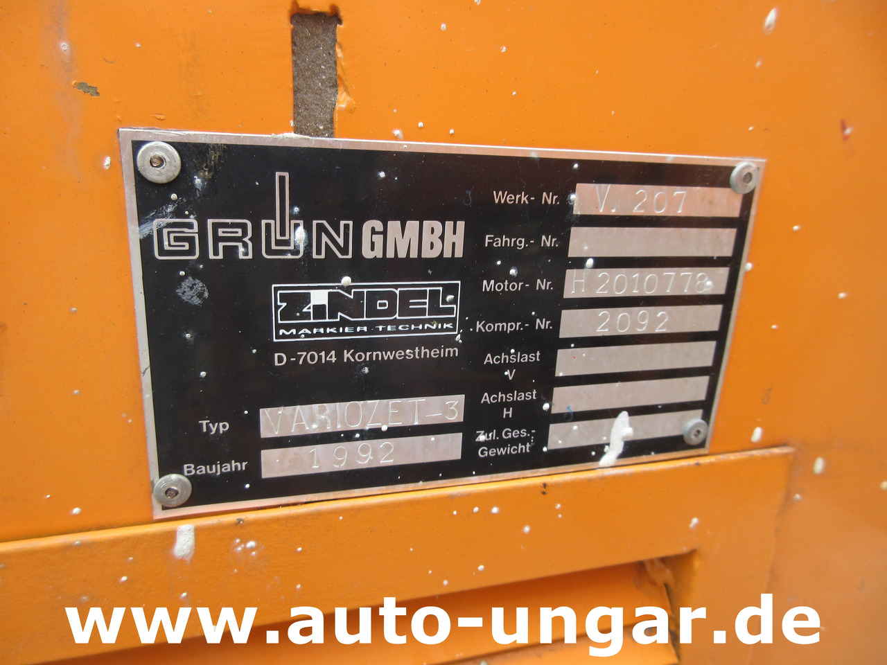 Máquina de asfalto Graco LineLazer II 5900  auf Zindel VarioZet Linedriver Perlstreuer + Airless-Farb-Spritze Hofmann: foto 13