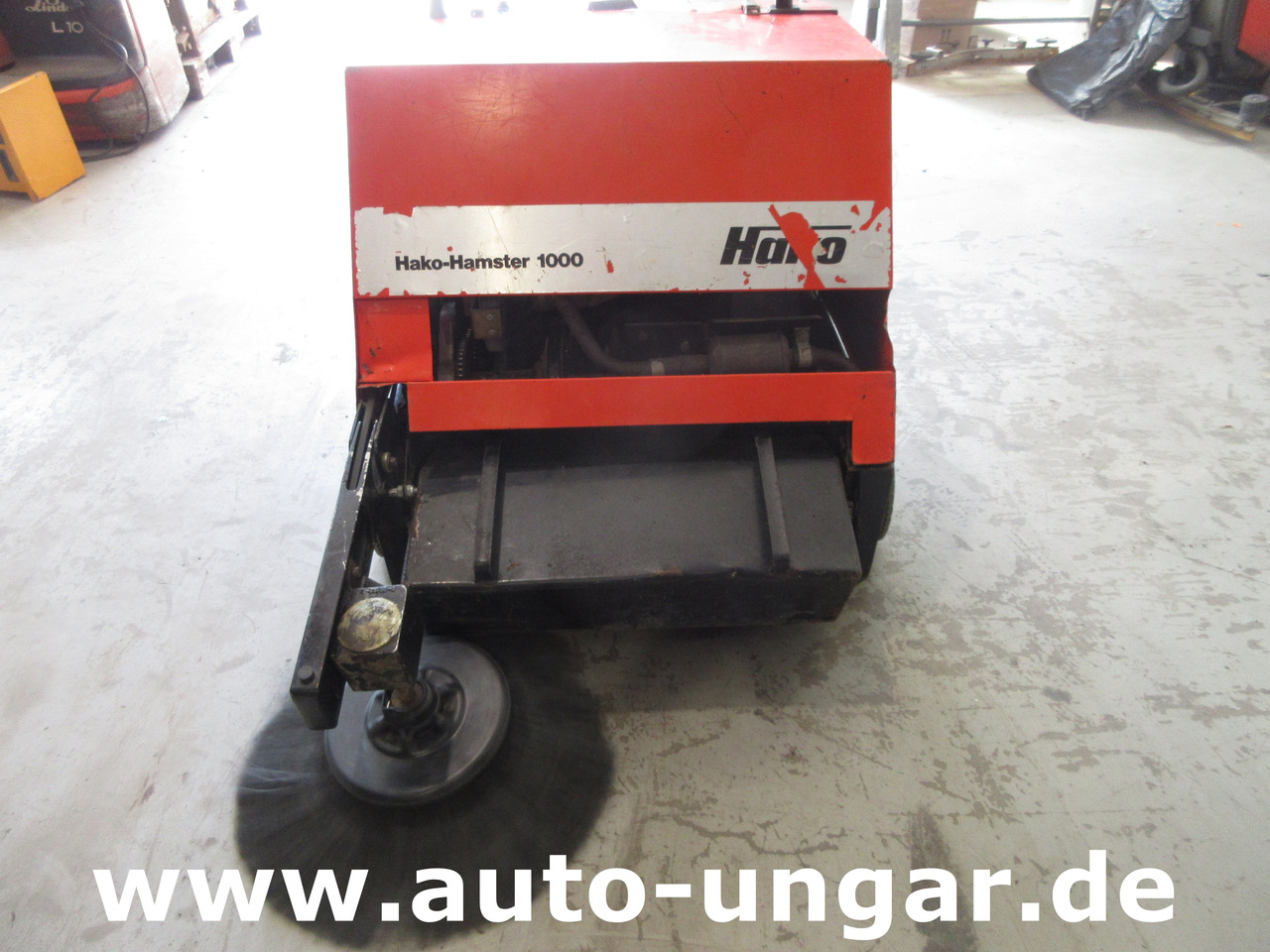 HAKO Hamster Benzin - Kehrmaschine mit eigenem Antrieb und Seitenbesen - Varredora urbana: foto 2 HAKO Hamster Benzin - Kehrmaschine mit eigenem Antrieb und Seitenbesen - Varredora urbana: foto 2