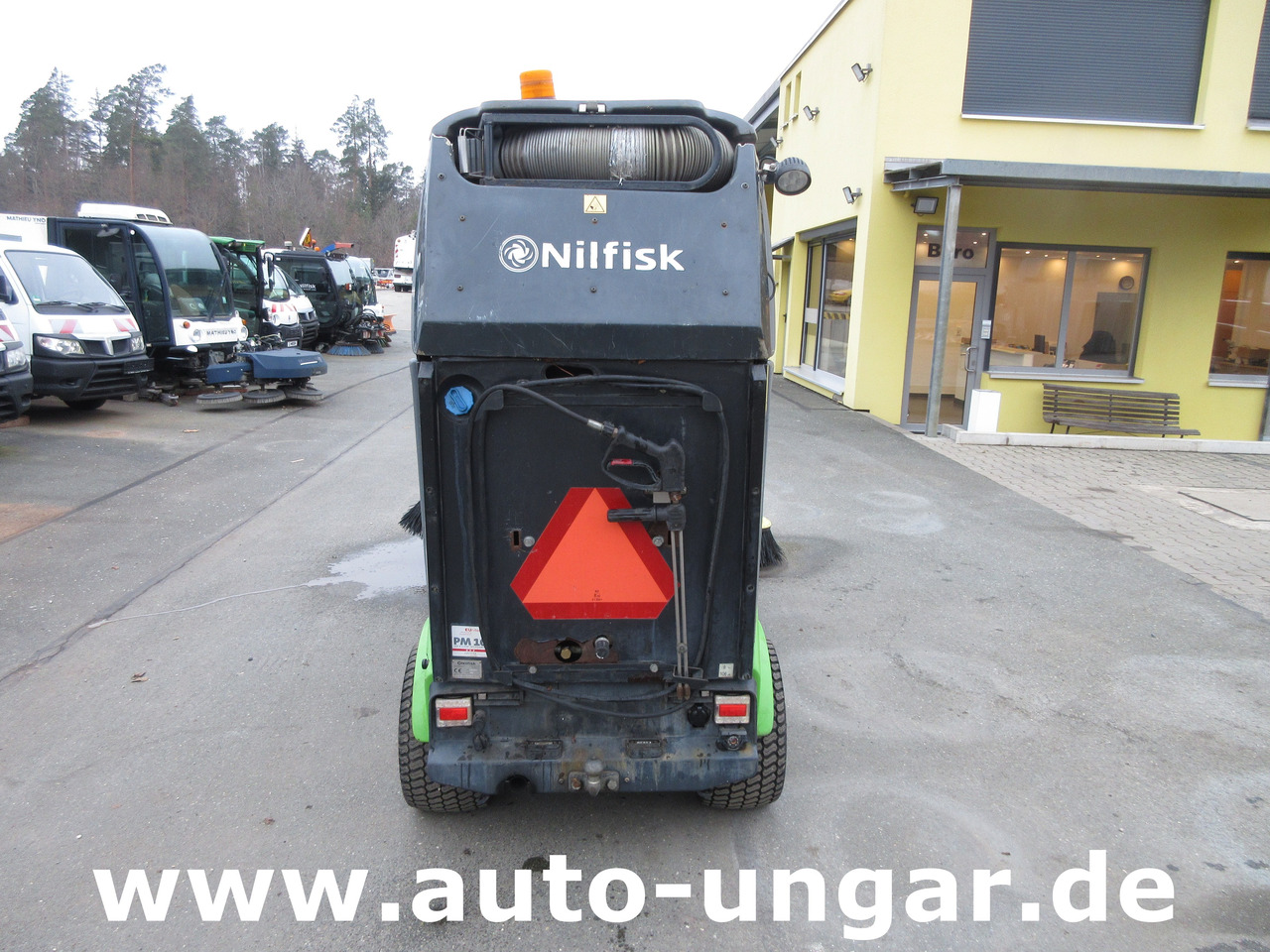 Nilfisk CR 2250 Egholm Bj. 2015 Kehrmaschine 4x4 Perkins Diesel Knicklenkung - Varredora urbana: foto 5 Nilfisk CR 2250 Egholm Bj. 2015 Kehrmaschine 4x4 Perkins Diesel Knicklenkung - Varredora urbana: foto 5
