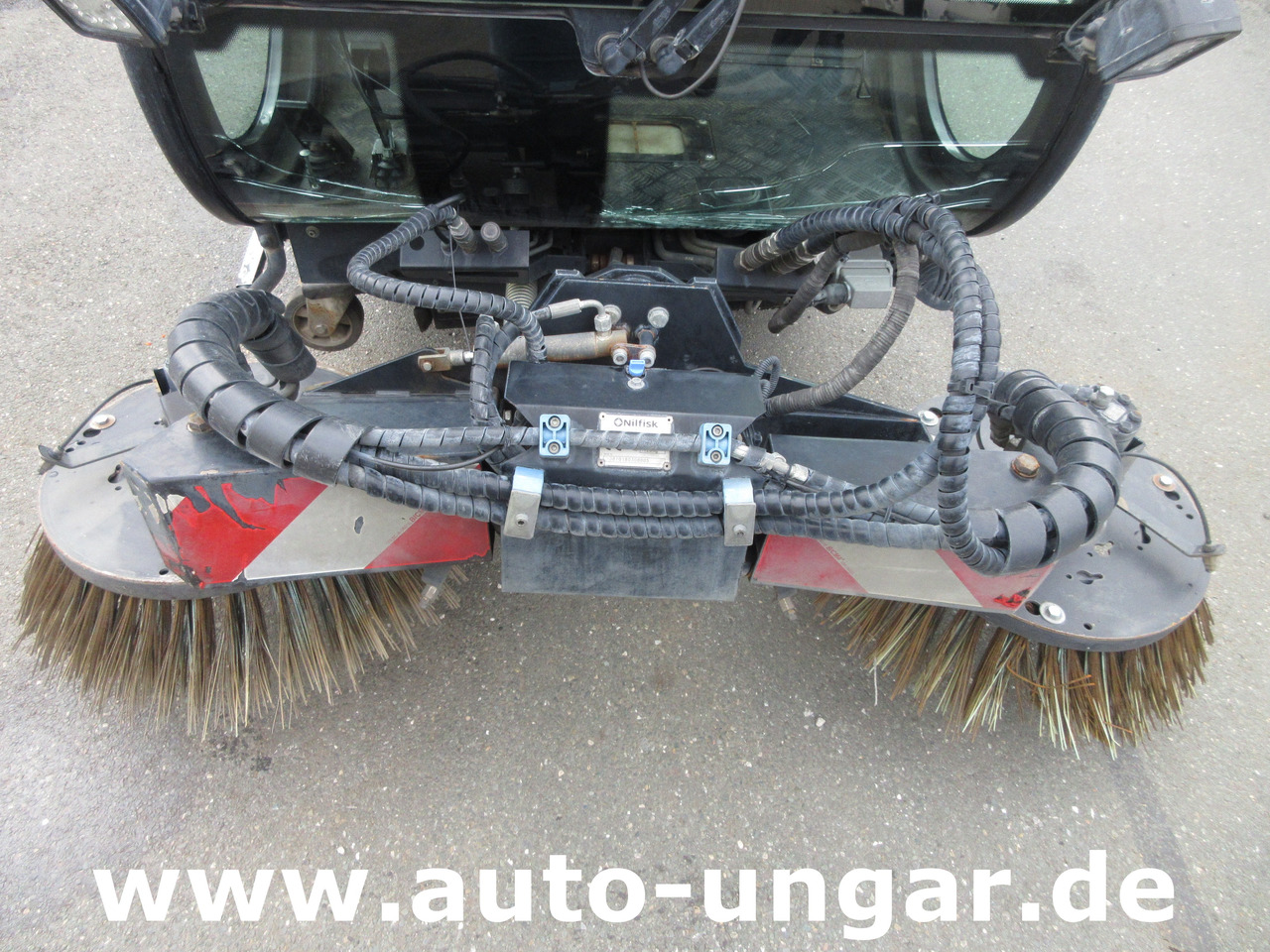 Nilfisk CR3500 CityRanger Schmidt Flexigo Multigo 4x4 Kehrmaschine Geräteträger - Varredora urbana: foto 3 Nilfisk CR3500 CityRanger Schmidt Flexigo Multigo 4x4 Kehrmaschine Geräteträger - Varredora urbana: foto 3