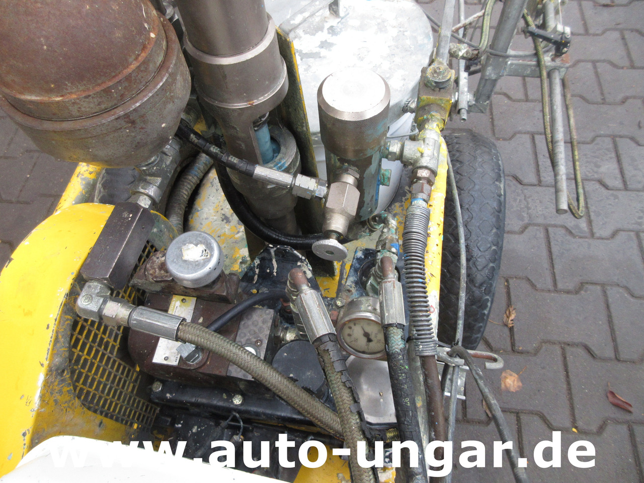 ProSign Citadine Graco LineLazer Airless Road Marking Machine Straßenmarkiermaschine Markiermaschine - Máquina de asfalto: foto 4 ProSign Citadine Graco LineLazer Airless Road Marking Machine Straßenmarkiermaschine Markiermaschine - Máquina de asfalto: foto 4