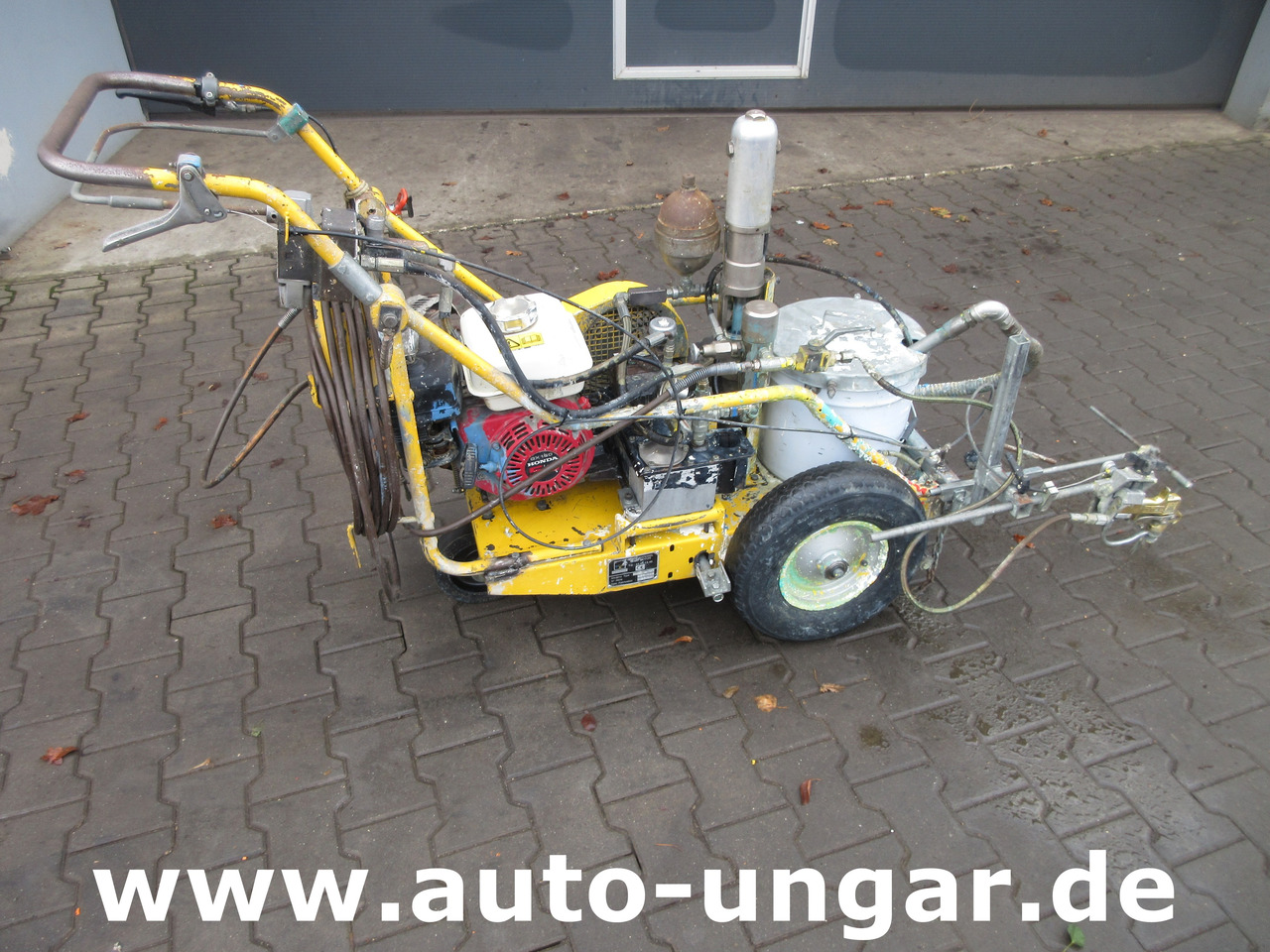 ProSign Citadine Graco LineLazer Airless Road Marking Machine Straßenmarkiermaschine Markiermaschine - Máquina de asfalto: foto 1 ProSign Citadine Graco LineLazer Airless Road Marking Machine Straßenmarkiermaschine Markiermaschine - Máquina de asfalto: foto 1