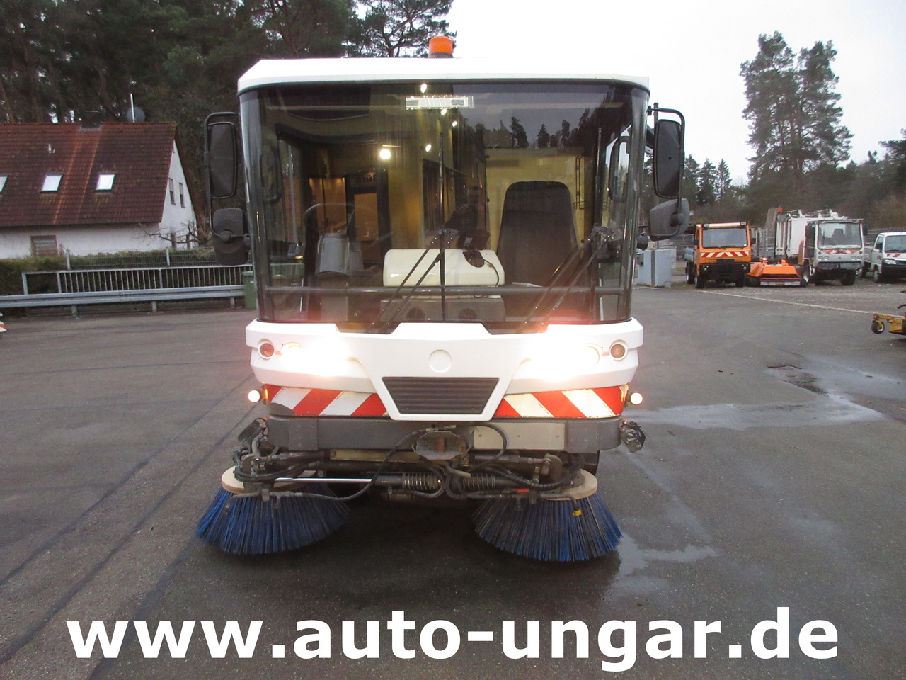 Ravo Compact C 540 Kehrmaschine Baujahr 2009 Streetsweeper 5m³ - Varredora urbana: foto 2 Ravo Compact C 540 Kehrmaschine Baujahr 2009 Streetsweeper 5m³ - Varredora urbana: foto 2