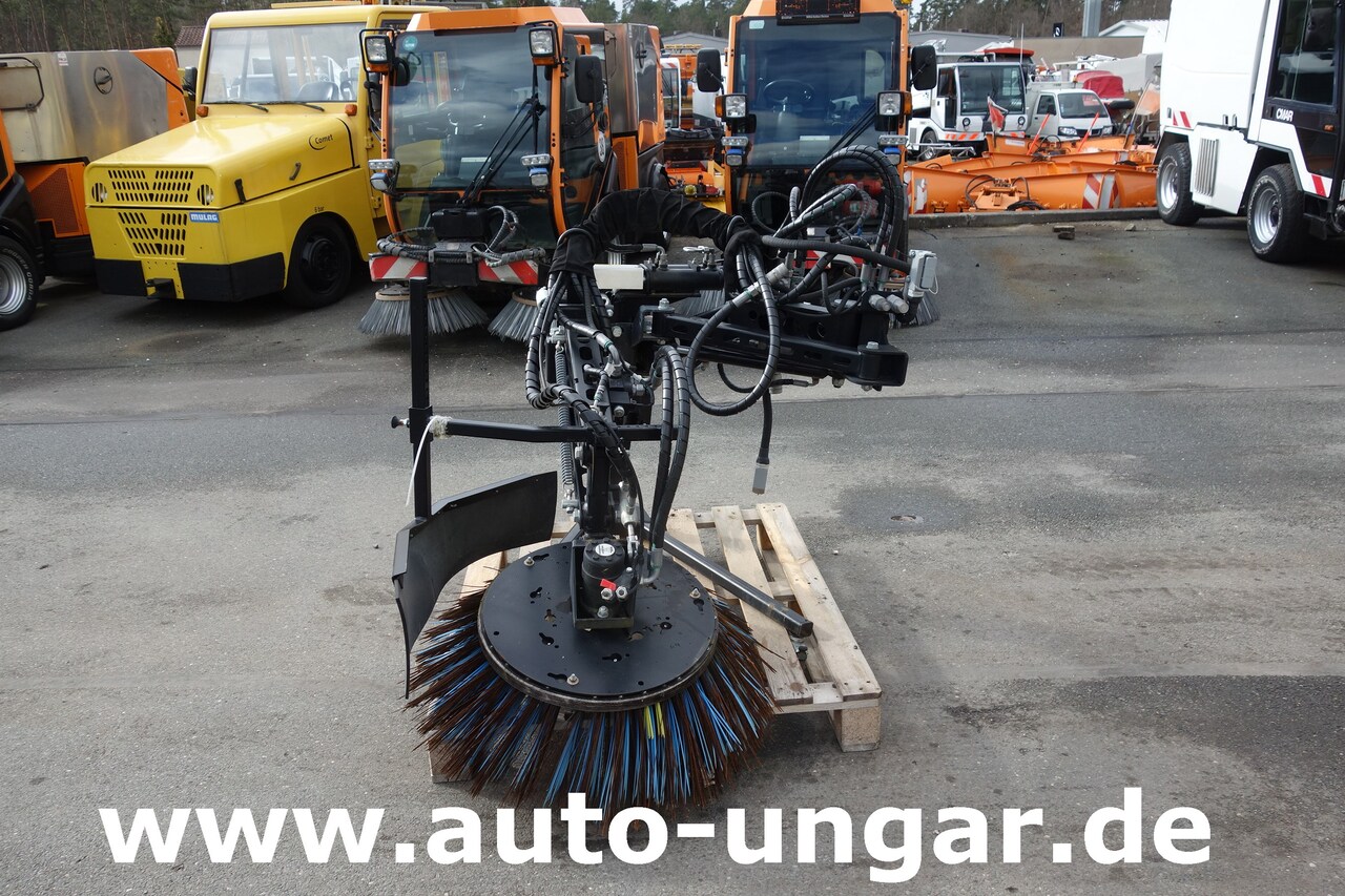 Schmidt Nilfisk 3. Besen für City Ranger Jungo Jet 3500 Multigo - Vassoura por Veículo municipal/ Especial: foto 2 Schmidt Nilfisk 3. Besen für City Ranger Jungo Jet 3500 Multigo - Vassoura por Veículo municipal/ Especial: foto 2