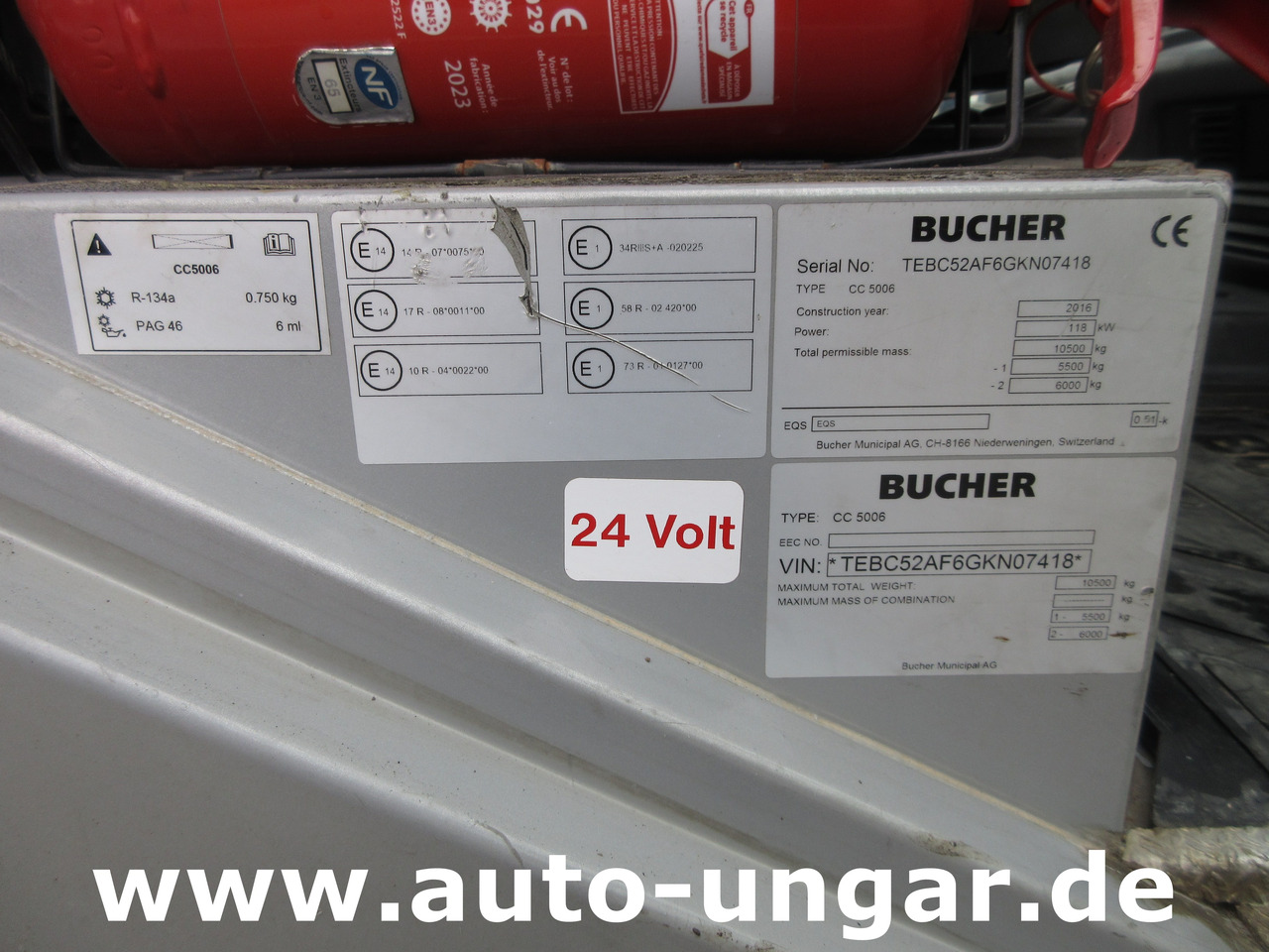 Veículo municipal/ Especial BUCHER CC 5006 CityLav 5006 CityCat Schwemmfahrzeug Euro 6 Baujahr 2016: foto 11