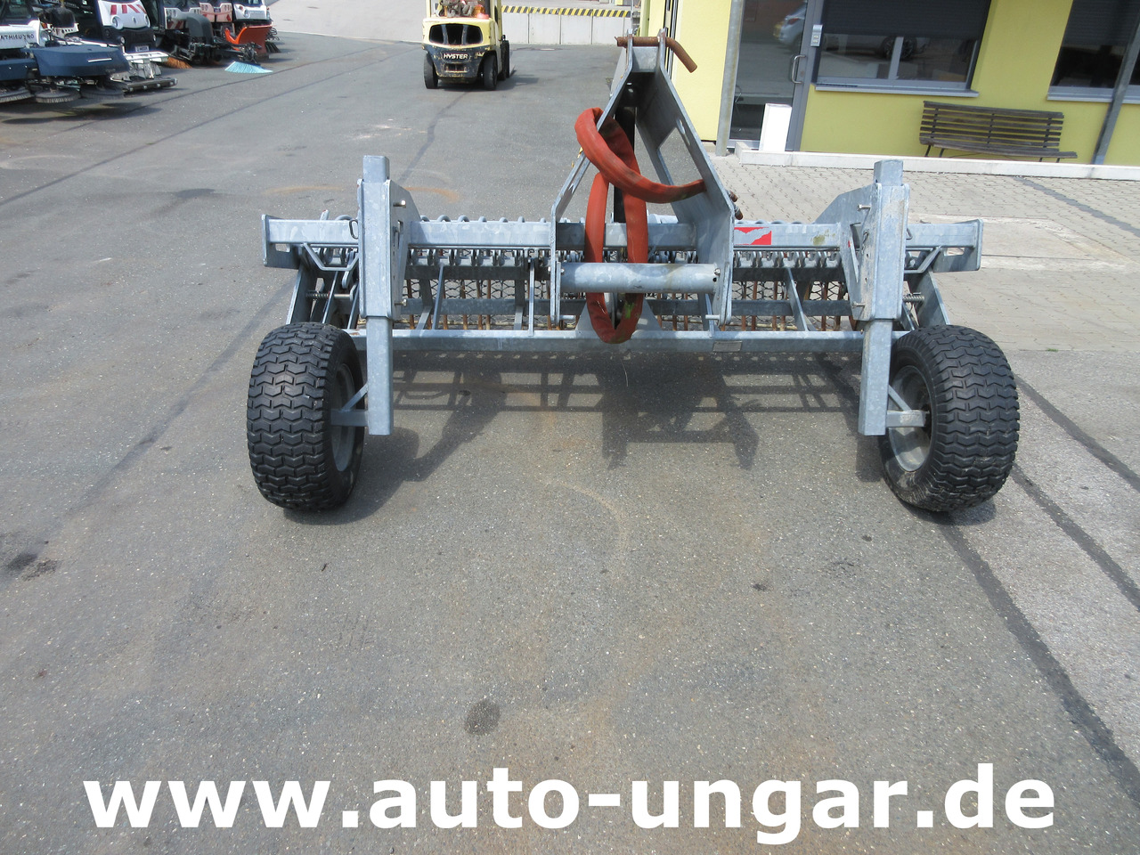 Beachtech Legiret Geomonier Beach Tech Strandreiniger Sandreiniger Traktoranbau Beachcleaner - Veículo municipal/ Especial: foto 4 Beachtech Legiret Geomonier Beach Tech Strandreiniger Sandreiniger Traktoranbau Beachcleaner - Veículo municipal/ Especial: foto 4