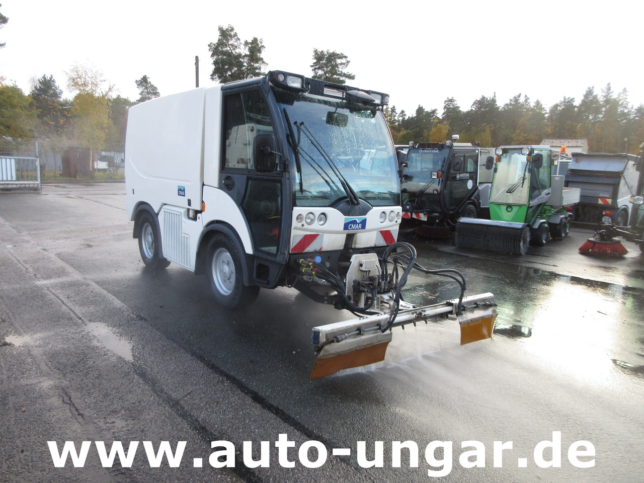 Multicar Tremo X56 CMAR LC 860 Schwemmfahrzeug Streetwasher 4x4x4 Baujahr 2014 EU5 - Veículo municipal/ Especial: foto 1 Multicar Tremo X56 CMAR LC 860 Schwemmfahrzeug Streetwasher 4x4x4 Baujahr 2014 EU5 - Veículo municipal/ Especial: foto 1