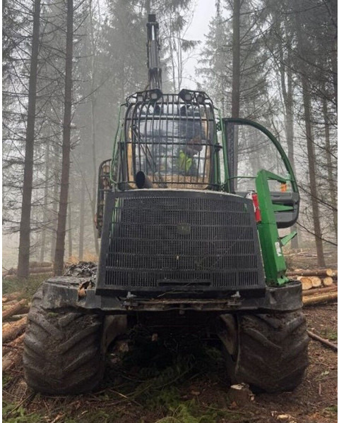 John Deere 1010E 8W - Reboque florestal: foto 4 John Deere 1010E 8W - Reboque florestal: foto 4