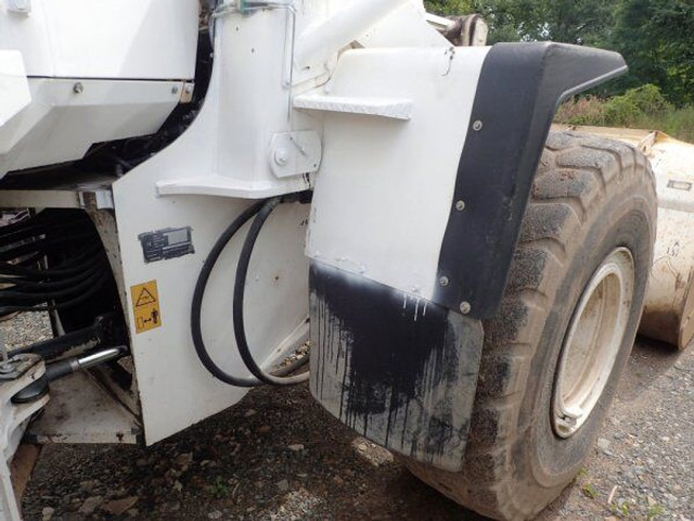 Pá carregadora de rodas Komatsu WA 380-6: foto 6