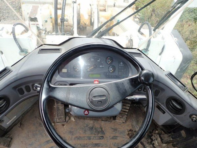 Pá carregadora de rodas Komatsu WA 380-6: foto 10