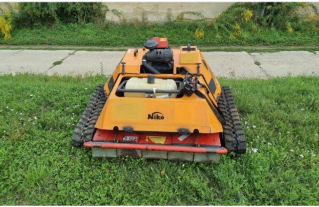 KommTek/NIKO - RoboFlail ONE (700kg/122cm profi) - Cortador de grama: foto 3 KommTek/NIKO - RoboFlail ONE (700kg/122cm profi) - Cortador de grama: foto 3