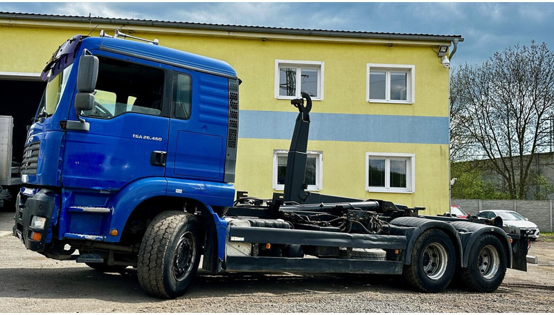 MAN TGA 26.460 - Camião polibenne: foto 1 MAN TGA 26.460 - Camião polibenne: foto 1