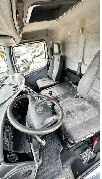 Camião de caixa aberta/ Plataforma, Camião grua Mercedes-Benz 8m Axor 1824: foto 10