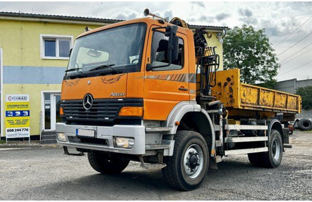 Mercedes-Benz Atego 1823 - Camião polibenne, Camião grua: foto 1 Mercedes-Benz Atego 1823 - Camião polibenne, Camião grua: foto 1