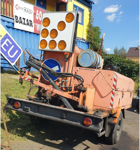 Máquina de asfalto Strassmayr Patchmatic STP 1008 (incomplete! nicht/nie-komplet: foto 10