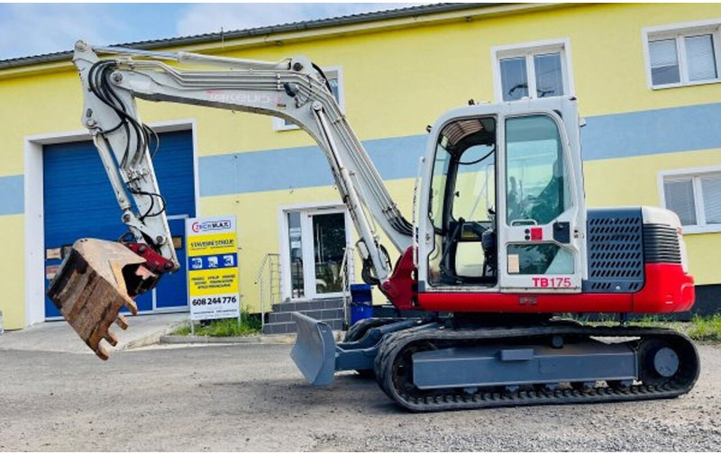 Takeuchi 7t TB175 powertilt - Mini escavadeira: foto 1 Takeuchi 7t TB175 powertilt - Mini escavadeira: foto 1