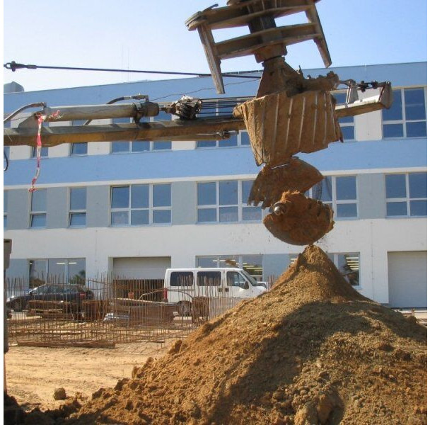 Máquina de perfuração Tatra 148 6x6 +pilot ETAG/CALWELD - HB 300 (30m/150cm): foto 7 Máquina de perfuração Tatra 148 6x6 +pilot ETAG/CALWELD - HB 300 (30m/150cm): foto 7