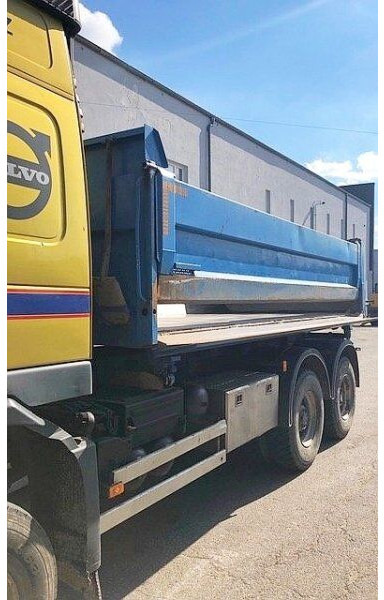 Volvo 6x6 FM12.440 (34t) - Camião basculante: foto 3 Volvo 6x6 FM12.440 (34t) - Camião basculante: foto 3