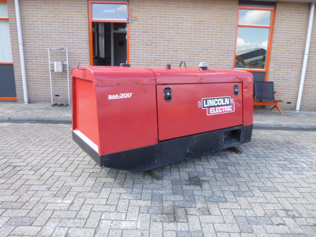 LINCOLN ELECTRIC SAE 300 - Equipamento para soldagem: foto 2 LINCOLN ELECTRIC SAE 300 - Equipamento para soldagem: foto 2