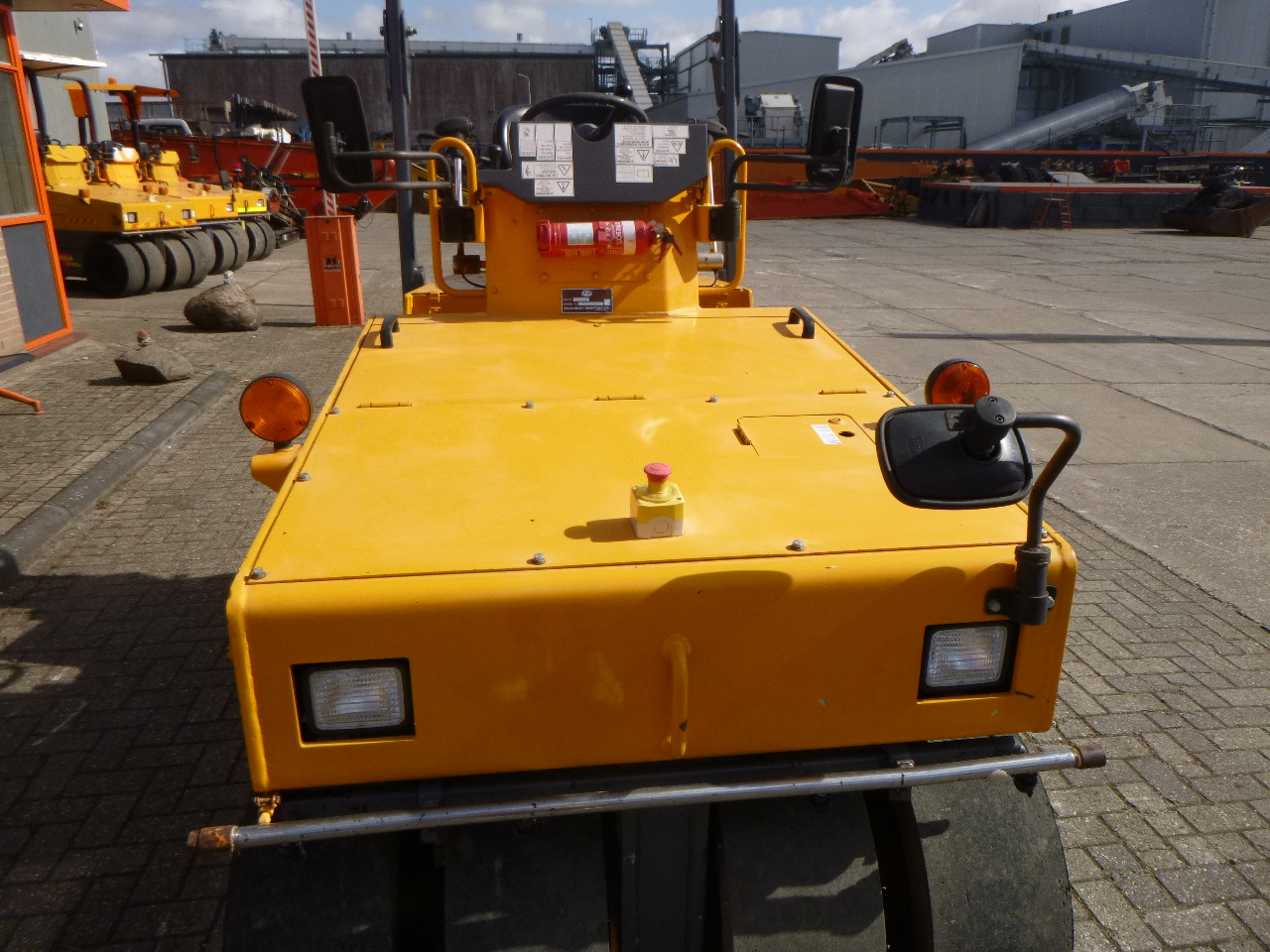 Compactador de pneus SAKAI TS160-2: foto 8