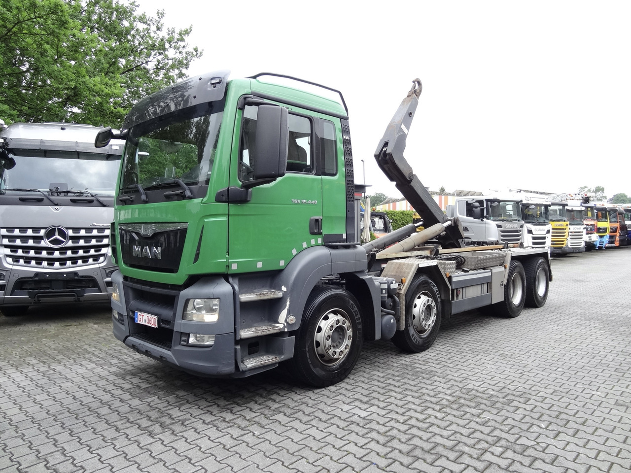 MAN TGS 35.440 8X4 BB VDL Haken - Camião polibenne: foto 1 MAN TGS 35.440 8X4 BB VDL Haken - Camião polibenne: foto 1