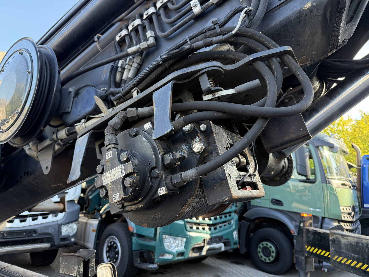 MAN TGX 26.480 6X2 Hiab 422 Bj 2017 bis 30 Meter - Camião grua, Camião de caixa aberta/ Plataforma: foto 5 MAN TGX 26.480 6X2 Hiab 422 Bj 2017 bis 30 Meter - Camião grua, Camião de caixa aberta/ Plataforma: foto 5